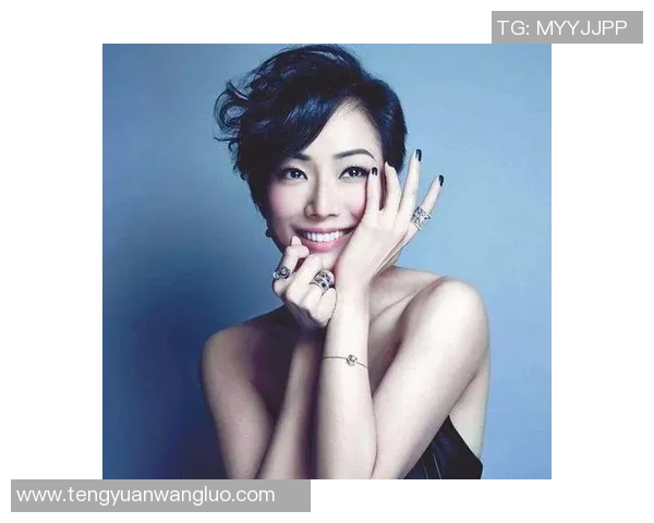 她的球场传奇女扮男装的电影明星如何颠覆足球界的传统观念